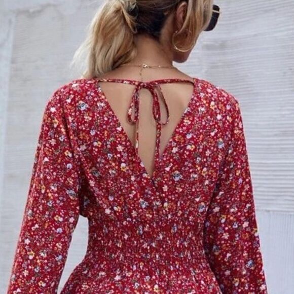 Ditsy Red Floral Trumpet Sleeve Shirred Waist Tie Back Layered Hem - Picture 3 of 6